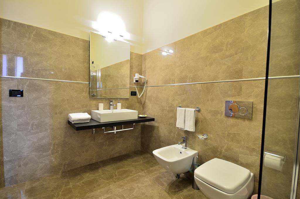 Hotel Del Corso Sant'Antioco Bagian luar foto