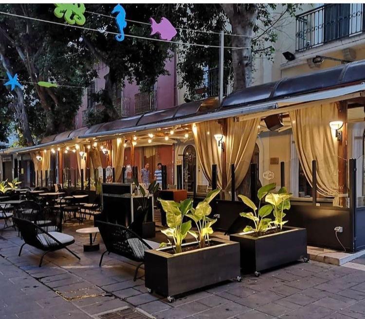 Hotel Del Corso Sant'Antioco Bagian luar foto