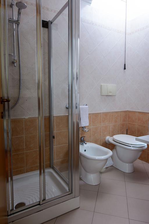 Hotel Del Corso Sant'Antioco Bagian luar foto